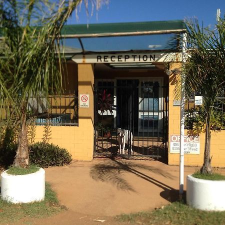 Carnarvon Caravan Park المظهر الخارجي الصورة