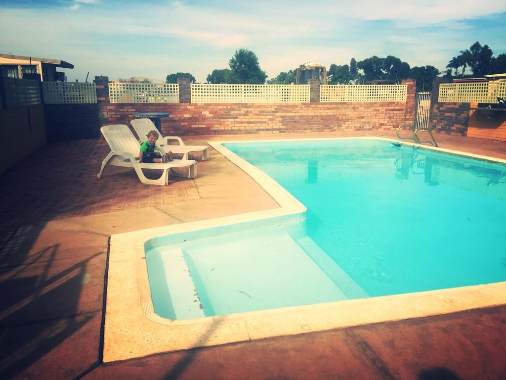 Carnarvon Caravan Park المظهر الخارجي الصورة